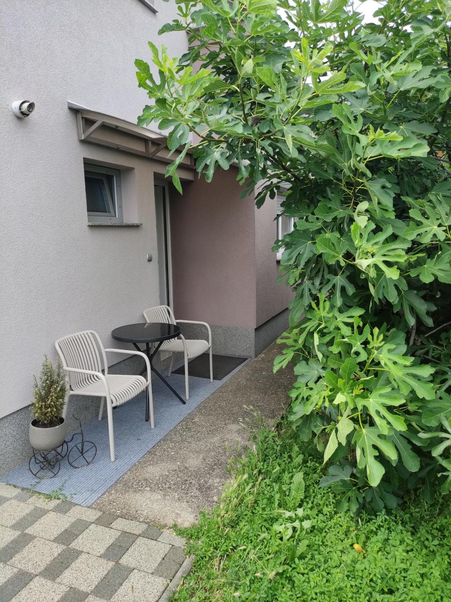 Apartman Cresnar Загреб Екстериор снимка